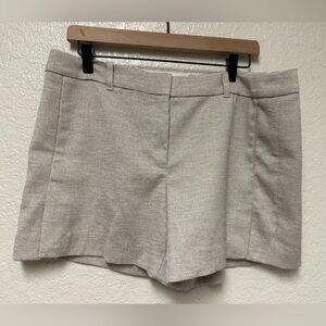 WHBM White House Black Market Cream Shorts Size 14 Short